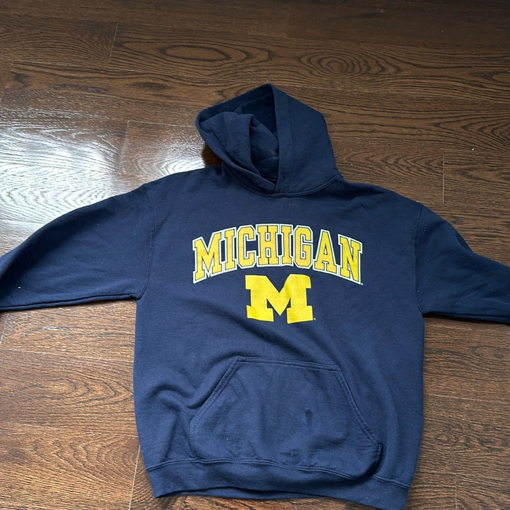 Michigan sweatshirt